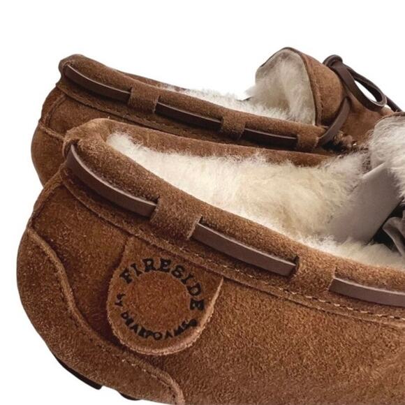 Fireside By Dearfoams Parke Genuine Shearling Moccasin Slipper Size 35 EU Kids - Picture 7 of 10